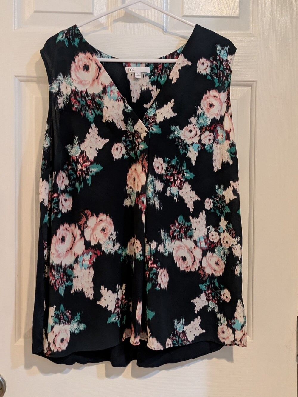 DR2 Black Floral Sleeveless V-Neck Camisole with Pink Roses